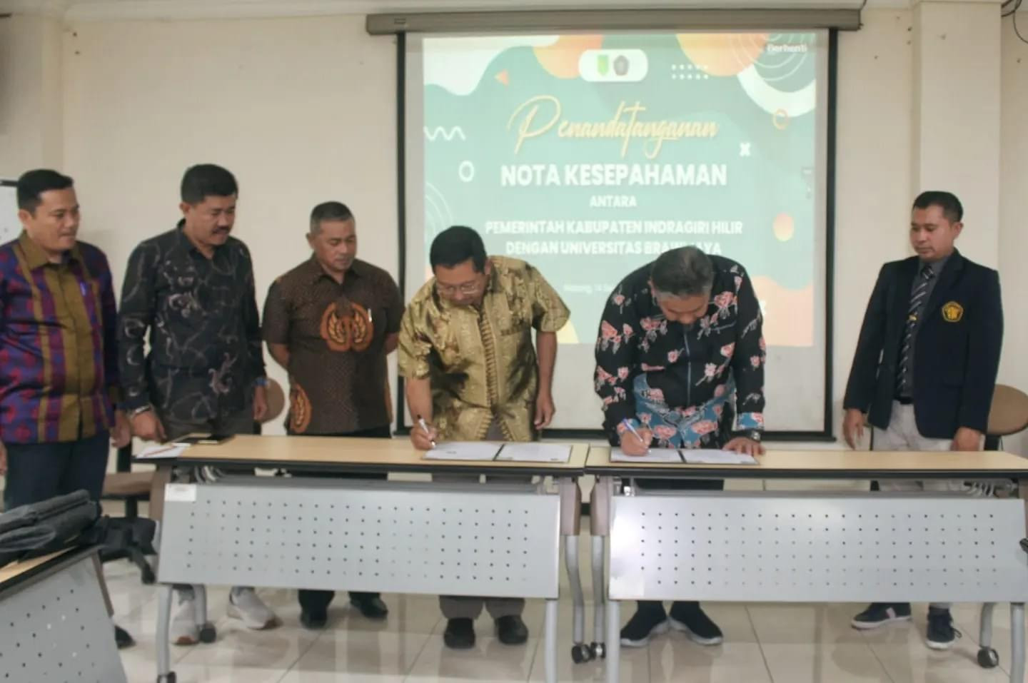 Bupati Wardan Hadiri Penandatanganan MOU Pemerintah Inhil dengan UB