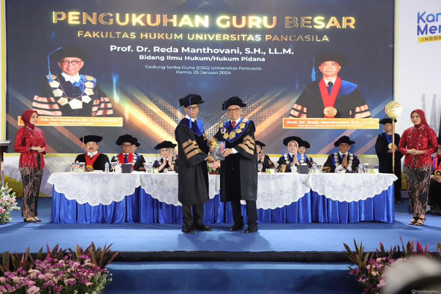 Prof. Dr. Reda Manthovani Dikukuhkan Sebagai Guru Besar Universitas Pancasila