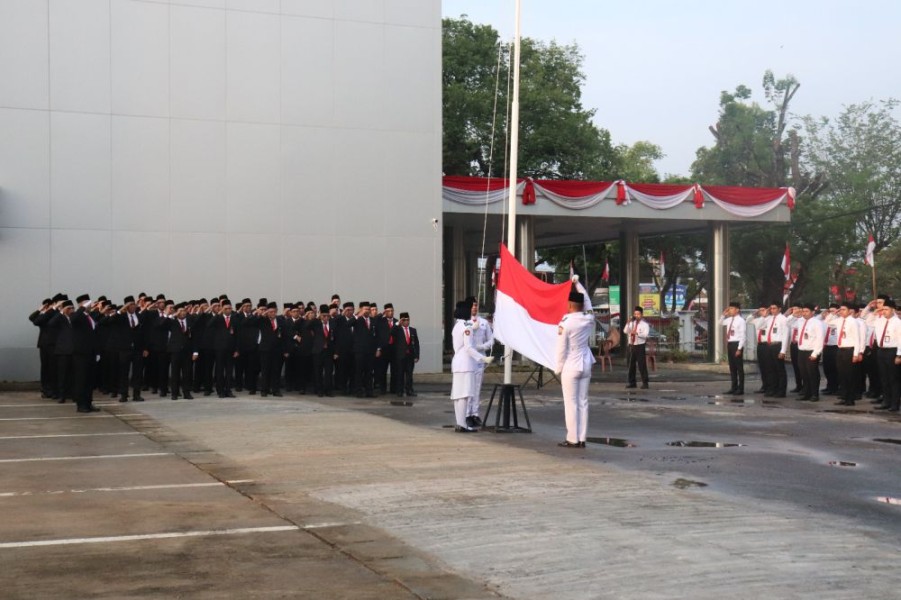 Semangat Kemerdekaan Menggema di Bank Jambi, Anshorullah Ajak Lawan Hoaks dan Terus Berkarya