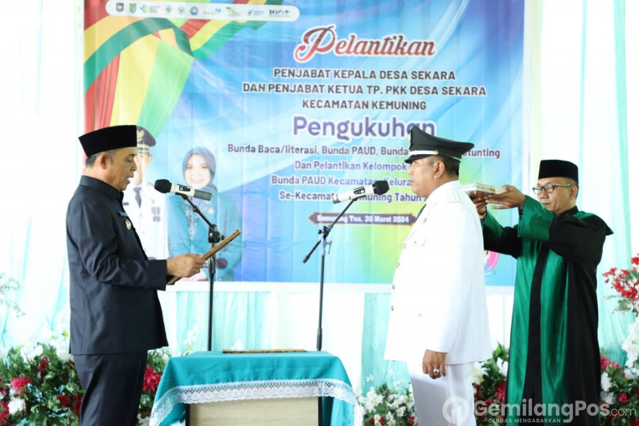 Para Kades se Kecamatan Kemuning Hadiri Pelantikan Pj Kades Sekara