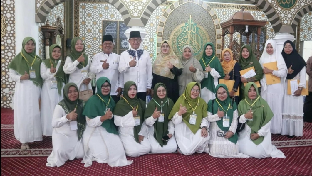 Bupati Wardan Hadiri Peringatan Maulid Nabi dan Lomba Tabak se-Batang Tuaka