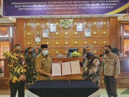 Tingkatkan Penerimaan Pajak, Pemkab Siak Teken MoU dengan Kanwil DJP Riau