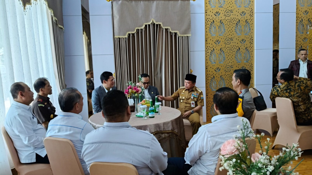 Komisi III DPR RI Disambut Hangat oleh Gubernur Jambi Al Haris