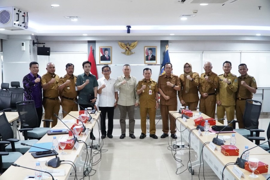 Gubernur Al Haris Boyong Bupati dan Wali Kota Audiensi dengan Menhub. Bahas Pengembangan Transportasi