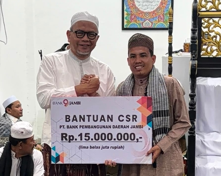 Bank Jambi Salurkan CSR untuk Masjid Baitul Mustofa, Perkuat Peran Sosial dan Dukungan Rumah Ibadah di Jambi