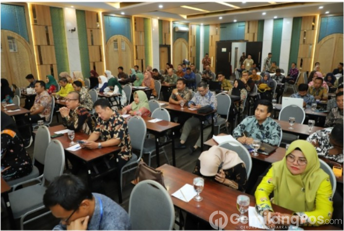 Pj. Bupati Inhil Membuka Coaching Clinic Penguatan Dokumen Perencanaan dan Pengukuran Kinerja Dalam Evaluasi SAKIP 2024