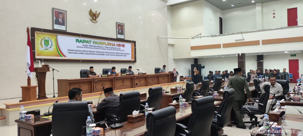 DPRD Inhil Gelar Rapat Paripurna Bahas Pandangan Fraksi terhadap Rancangan APBD 2025