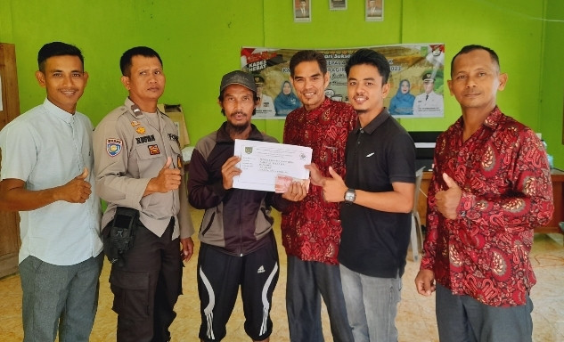 Pemerintah Desa Talang Jangkang Salurkan BLT DD Tahap III