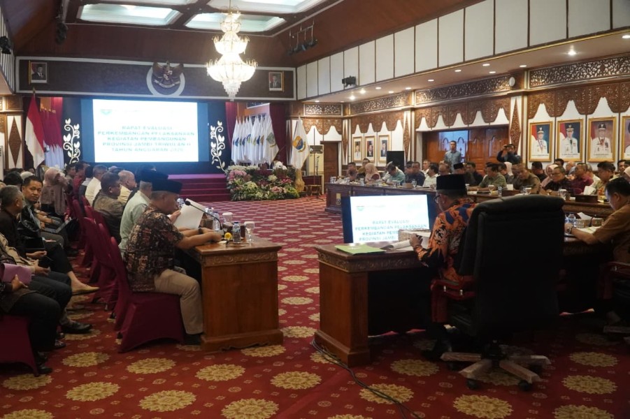 Gubernur Al Haris Tegaskan Percepatan Pembangunan Jambi, OPD Diminta Tingkatkan Kinerja dan Serapan Anggaran