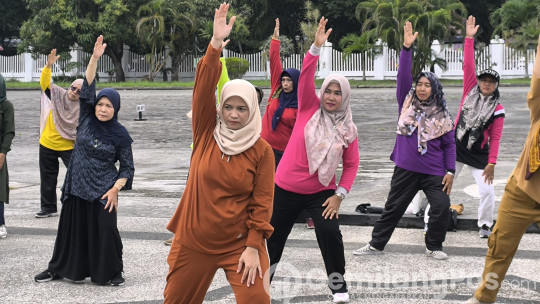 Pj. Ketua TP PKK Kab. Inhil, Kartika Sari Ikuti Senam Pencegahan Osteoporosis