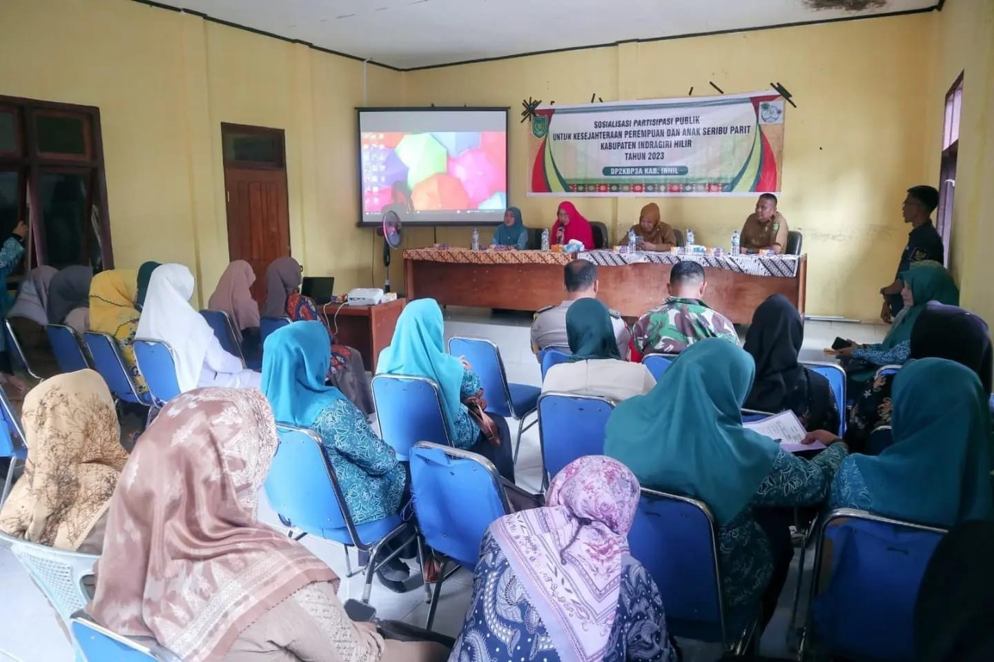 Ketua Forum Puspa Inhil Buka Sosialisasi Partisipasi Publik untuk Kesejahteraan Perempuan dan Anak Seribu Parit