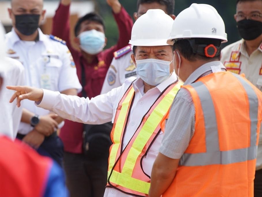 Gubernur Jambi Tinjau Pelabuhan Desa Tenam