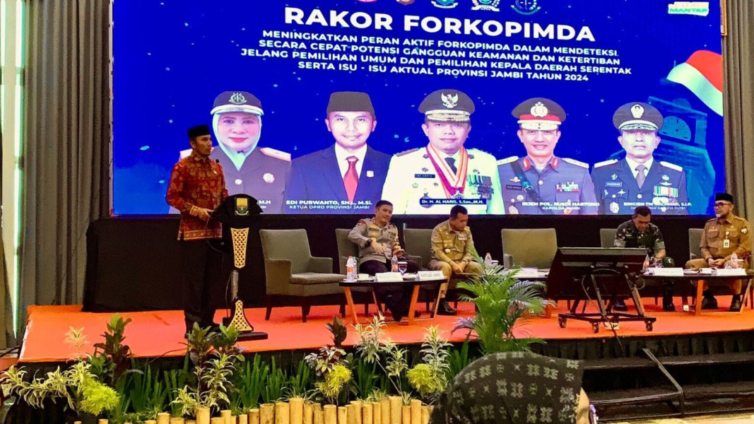 Cermat Dalam Pemilu 2024, Ketua DPRD Edi Purwanto Hadiri Rakor Deteksi Potensi Ganguan Kamtibmas Jelang Pemilu