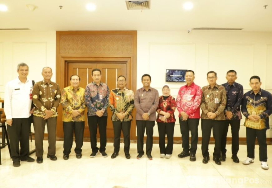 Pj.Bupati Inhil H.Erisman Yahya ikuti Rakor Lintas Sektor bersama Direktorat Jenderal Tata Ruang RI