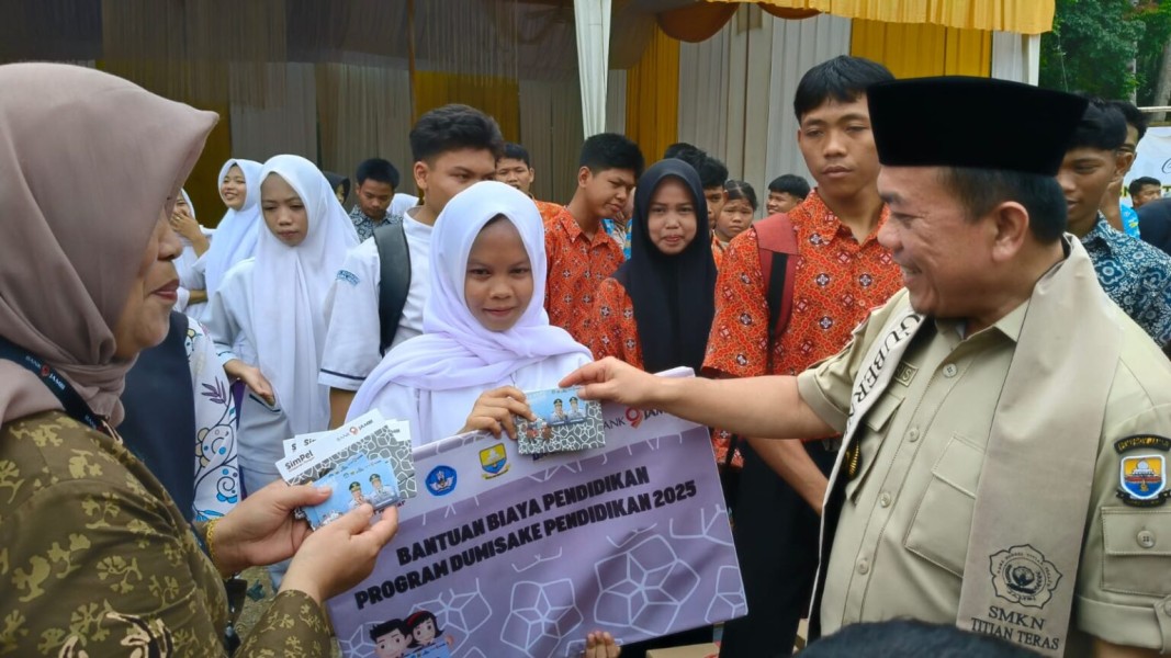 Bank Jambi Dukung Penuh Pemprov Sukseskan Program Dumisake Pendidikan 2025