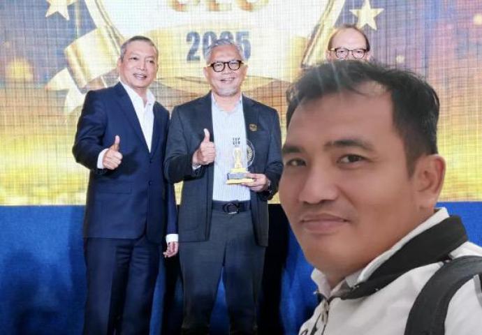 Dirut Bank Jambi Masuk Top 100 CEO, Pengamat: Bukti BUMD Jambi Mampu 'Mengaum' di Level Nasional