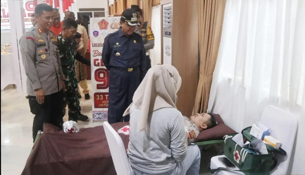 Bupati Inhil Hadiri Bakti Kesehatan dan Bakti Sosial Alumni AKABRI 90