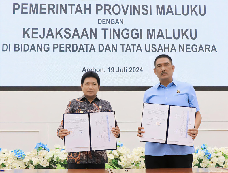 KEJATI MALUKU TANDATANGANI PERJANJIAN KERJASAMA  (MoU) DENGAN PEMPROV MALUKU