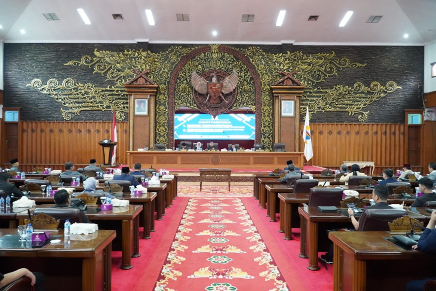 Al Haris Sampaikan Apresiasi kepada Anggota Dewan atas Penyusunan APBD 2025
