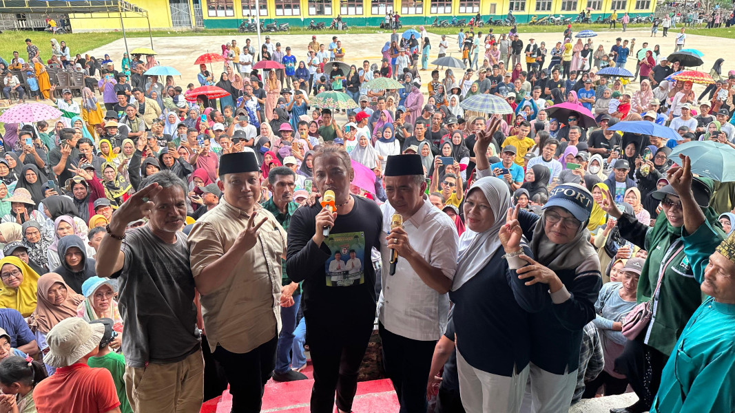 Emak-emak dan Milenial Kompak Hadiri Kampanye Fermadani di Pulau Burung