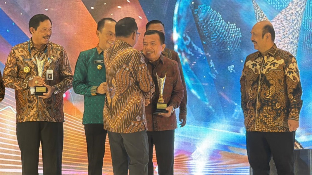 Prestasi Gemilang: Pemprov Jambi Raih APBD Award 2024