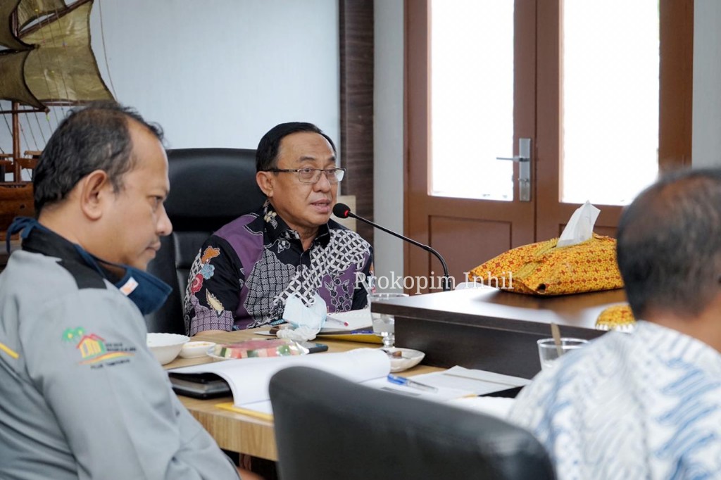 Bupati HM.Wardan Pimpin Rapat Pengembangan Sinergitas BUMDes dengan BUMD