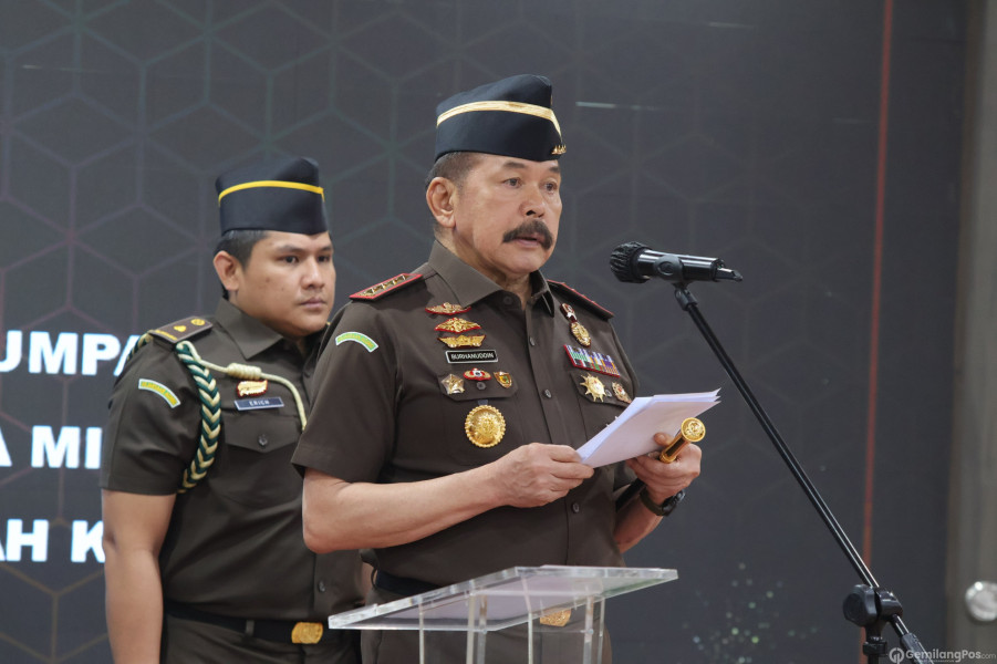 Jaksa Agung RI Melantik Pejabat Baru Jaksa Agung Muda Pidana Militer dan Kepala Kejaksaan Tinggi Daerah Khusus Jakarta