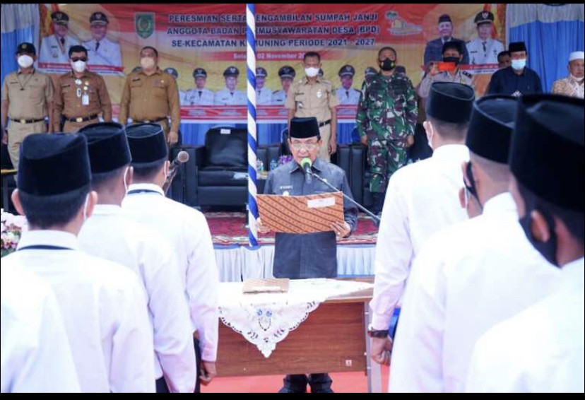 Bupati HM Wardan Lantik BPD Se-Kecamata Kemuning