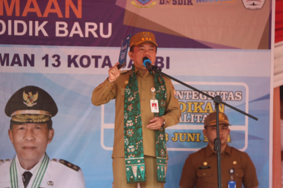 Gubernur Al Haris Tegaskan Panitia PPDB Harus Berintegritas dan Berkomitmen