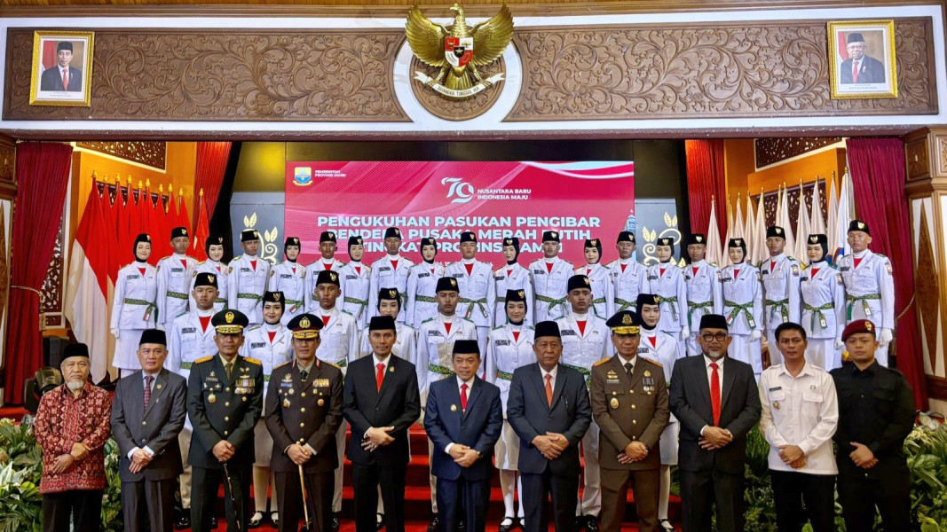 Paskibraka Jambi Resmi Dikukuhkan, Edi Purwanto Beri Pesan Khusus