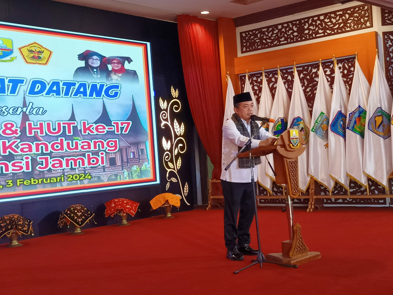 Gubernur Al Haris Apresiasi Pelaku Usaha Dan Capaian Investasi Melalui Jambi Investment Awards