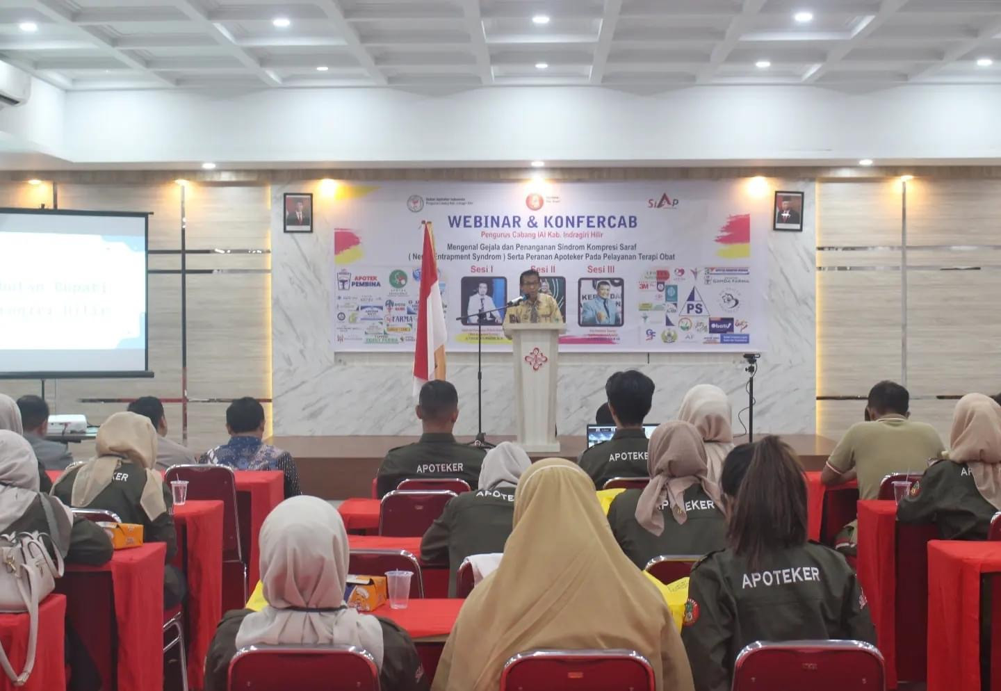 Bupati Wardan Buka Webinar dan Konfercab IAI PC Inhil