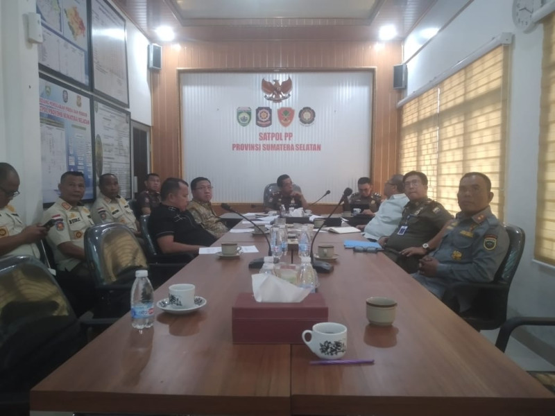Komisi I DPRD Jambi Studi Banding ke Sumsesl Terkait SOP Penegakan Perda