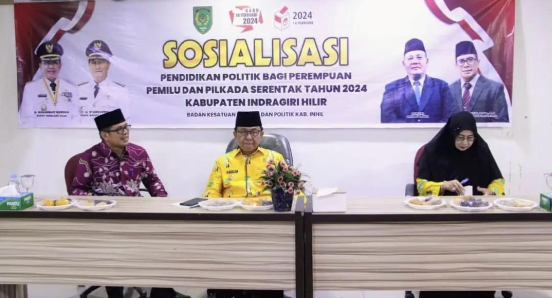 Bupati Wardan Buka Pendidikan Politik Bagi Kaum Perempuan