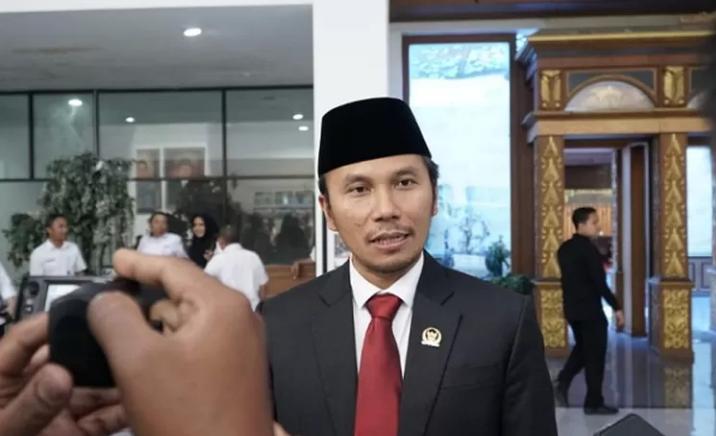 Perubahan APDB 5,3 Triliun Disetujui oleh DPRD Provinsi Jambi dalam Rapat Paripurna