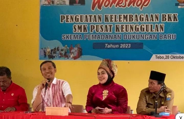 Edi Purwanto Kunjungan ke SMK 1 Tebo: Berjuang Untuk Anggaran Dunia Pendidikan