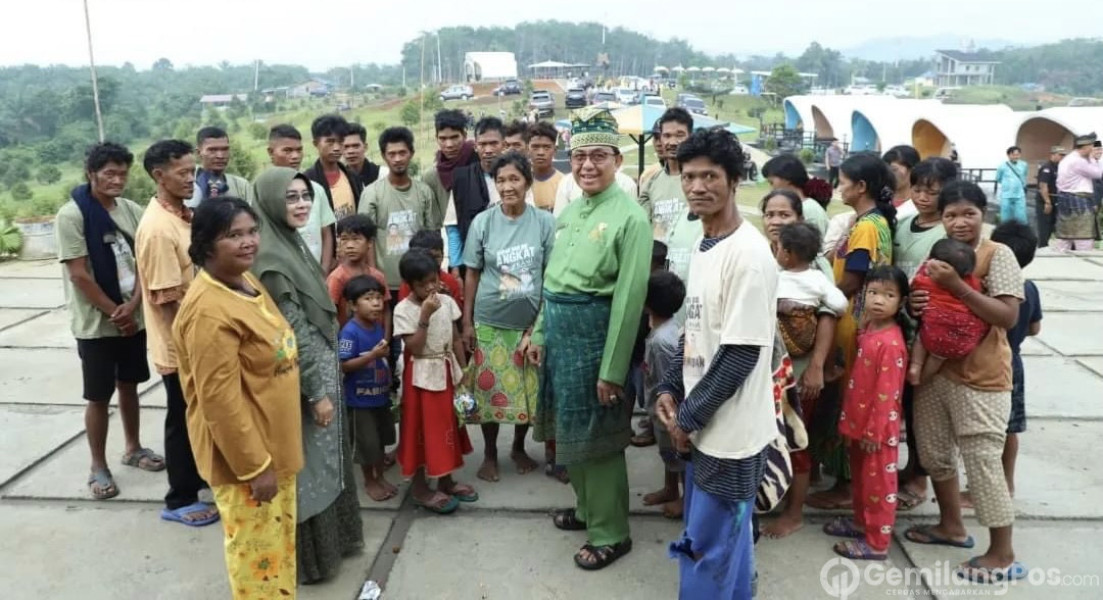 Temu Ramah Bupati Wardan Dengan Suku Anak Dalam Kecamatan Kemuning