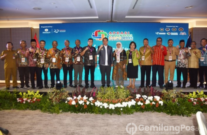 Pj Bupati Inhil Hadiri Launching Apkasi Otonomi Expo 2025