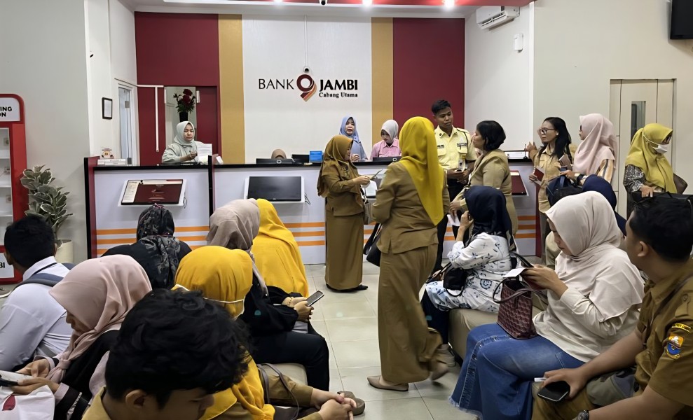 Pengamat: Kepercayaan Masyarakat terhadap Bank Jambi Tetap Tinggi Pascaserangan Siber