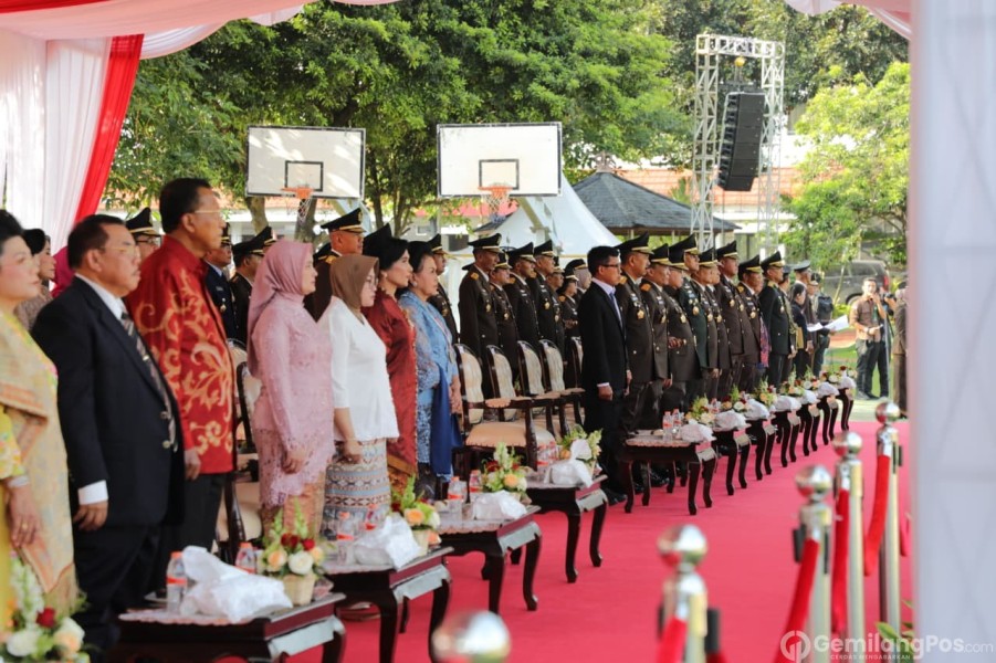 Rico Luis Antonio Sinaga, SH, Lulusan Terbaik I Peraih Adhi Adhyaksa