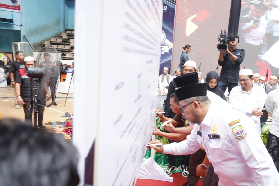 Jelang Pilkada 2024, Pjs Sudirman Pimpin Deklarasi Kampanye Damai