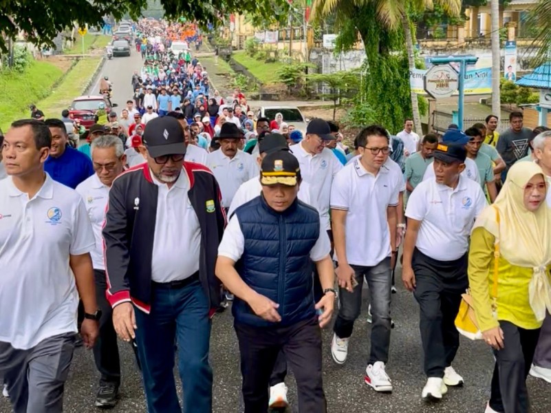 HUT Ke-69 Provinsi Jambi, Gubernur Al Haris Ajak Warga Jalan Santai dan Buka Pasar Tani