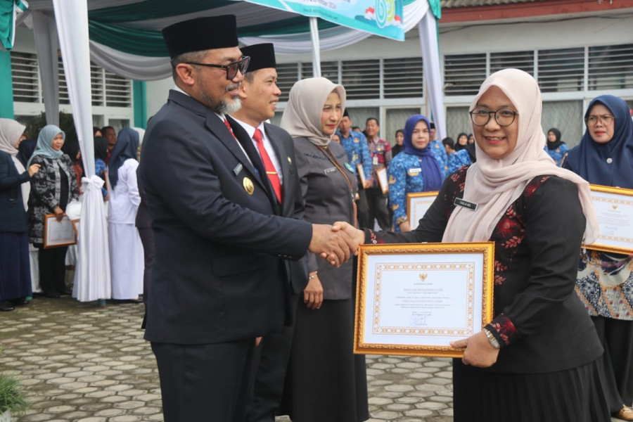 Pjs. Gubernur Sudirman Apresiasi Dedikasi Tenaga Medis pada Hari Kesehatan Nasional 2024