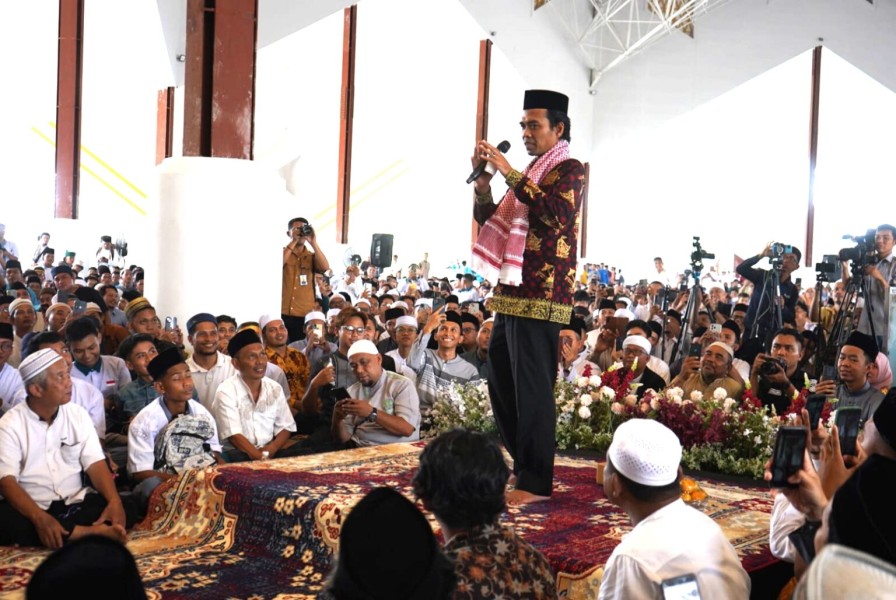 UAS Kagum dengan Islamic Center Jambi: Hebat Masjid Tsamaratul Insan Ini