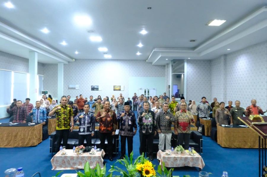 Buka Rakor Program Pemuda dan Olahraga Se-Provinsi Jambi, Wagub Sani Harap Masukan Cerdas untuk Wujudkan Olahraga Jambi Lebih Maju