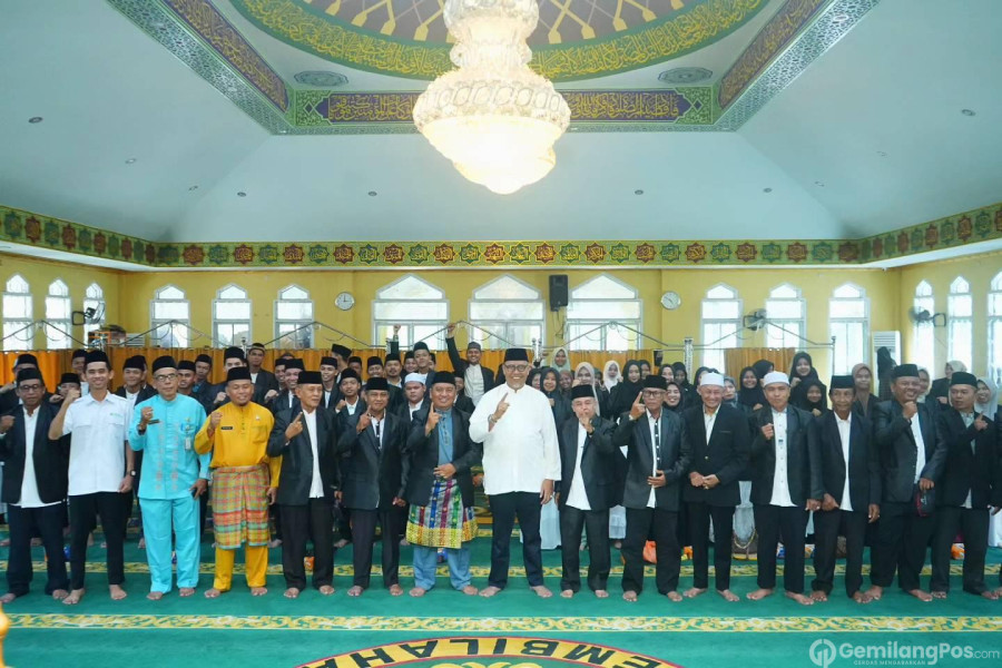 Pj Bupati Inhil Lepas Keberangkatan 119 Orang Kafilah Ikuti MTQ Ke-42 Tingkat Provinsi Riau TH 2024