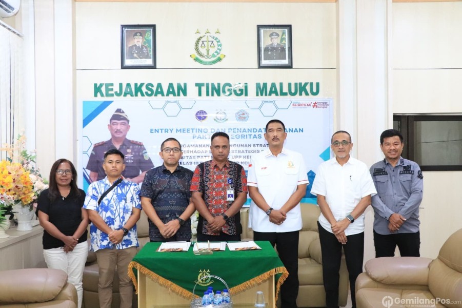 Kajati Maluku Tandatangani Pakta Integritas Dengan Universitas Pattimura dan UPP