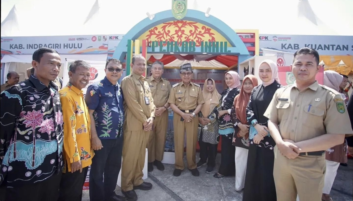 Bupati Wardan Hadiri Pembukaaan Roadshow Bus KPK 2023 