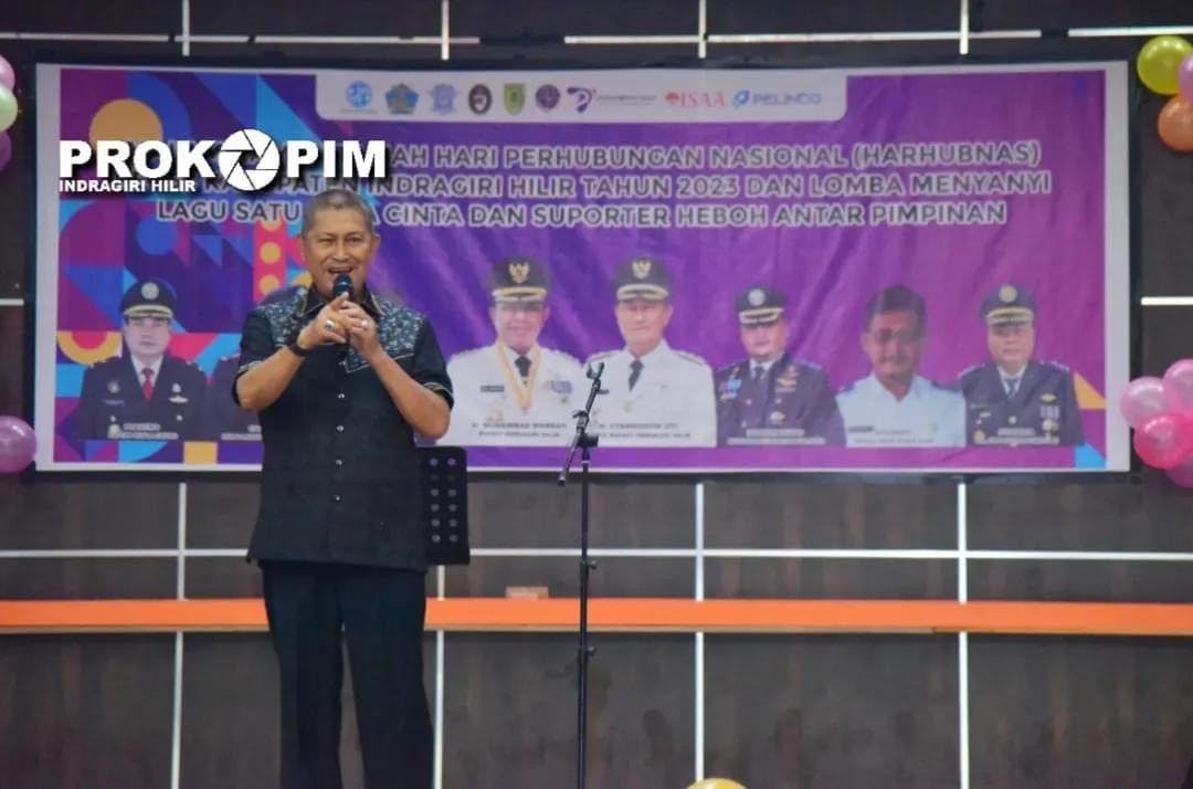 Meriahkan Malam Ramah Tamah Harhubnas ke-53, Wabup Syamsuddin Uti Sumbang Lagu