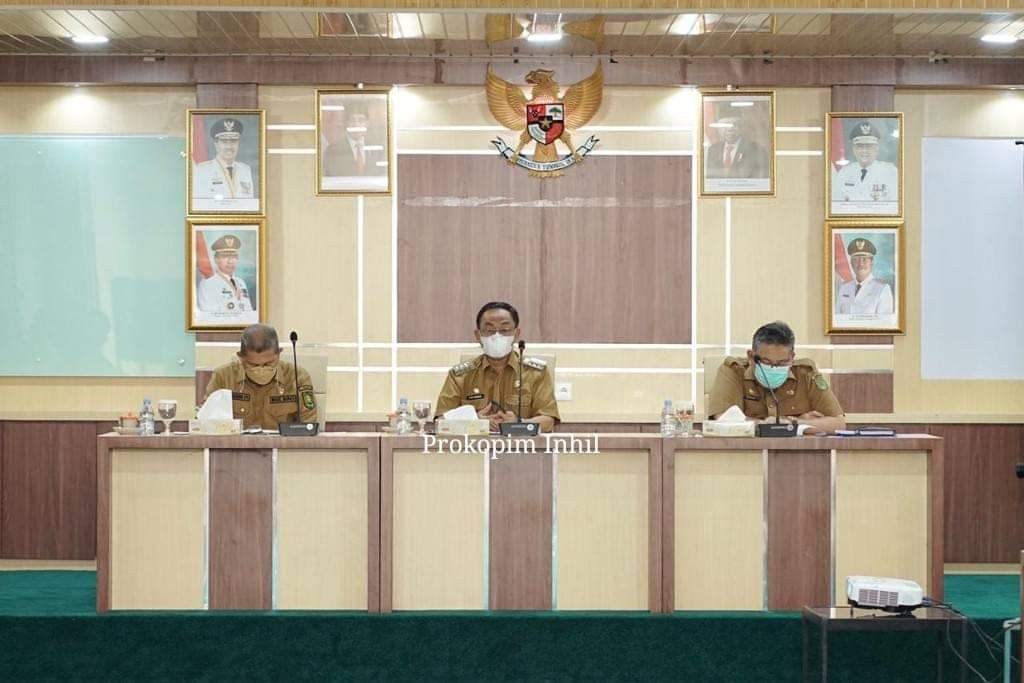 Bupati HM.Wardan Pimpin Rapat Evaluasi Fisik dan Keuangan TH 2021